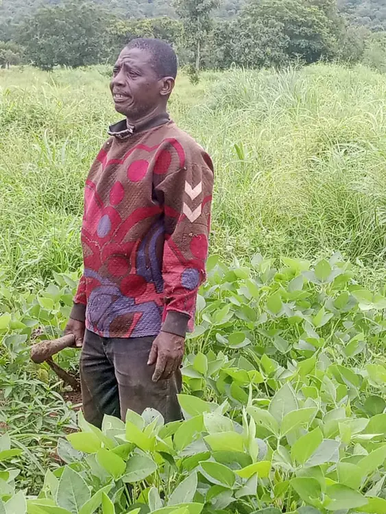 Le président APBM dans le chant de l'association